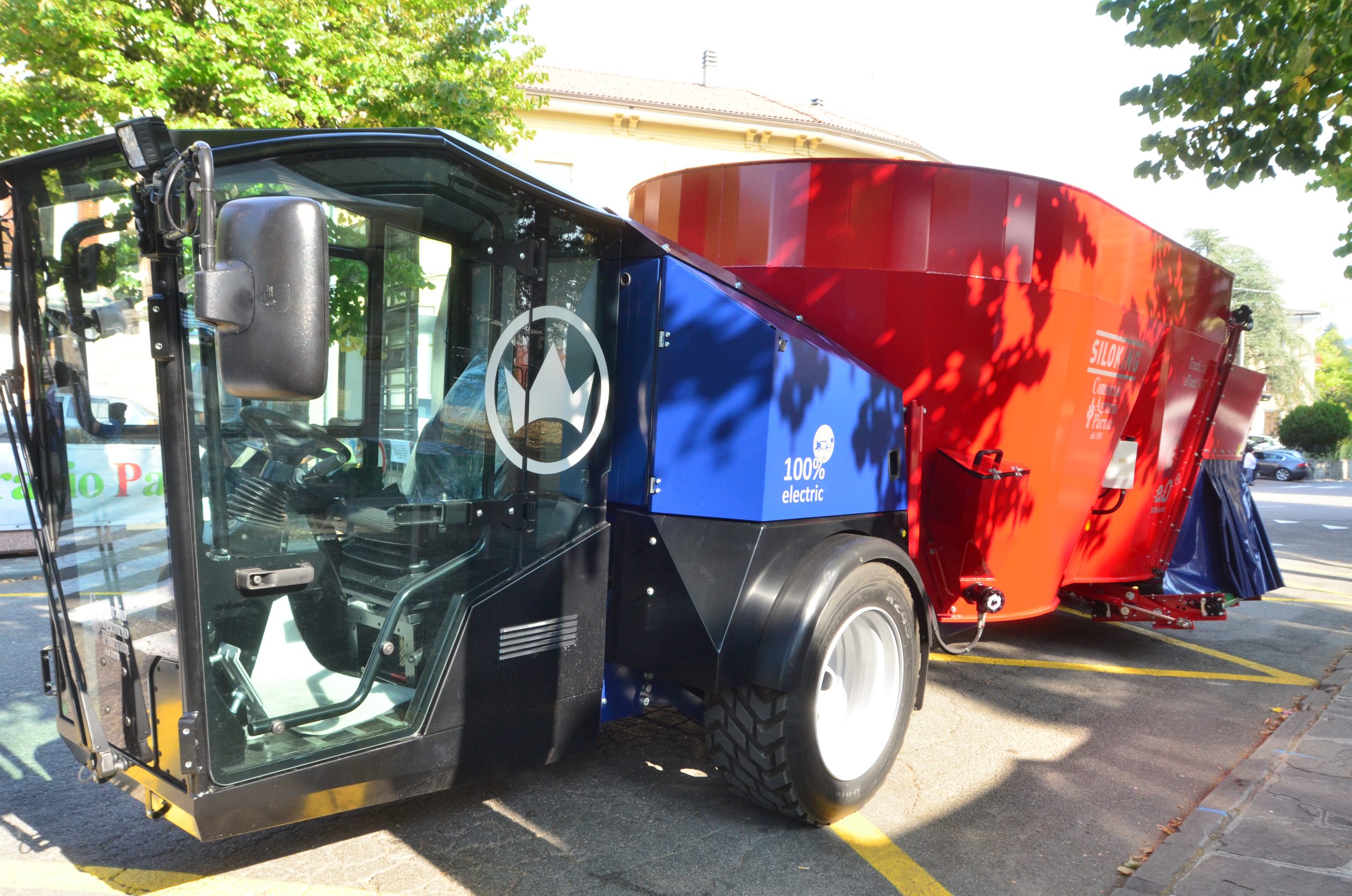 A BARDI IL PRIMO CARRO MISCELATORE 100 ELETTRICO Consorzio Agrario Parma